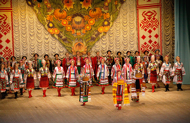 Всесвітньо відомий академічний ансамбль танцю виступав у Чернівцях