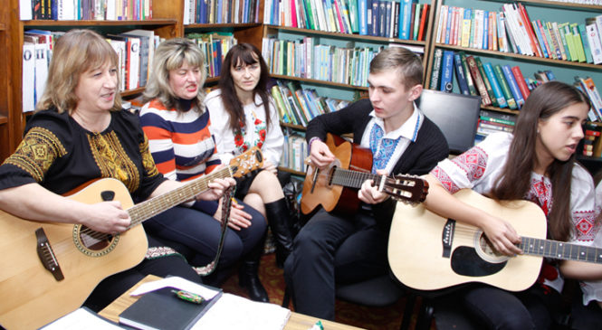 Студенти з української діаспори зустрілися з молоддю Глибоччини