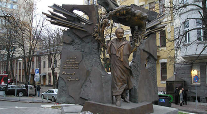 В’ячеслав Чорновіл – людина, яка пробудила Україну