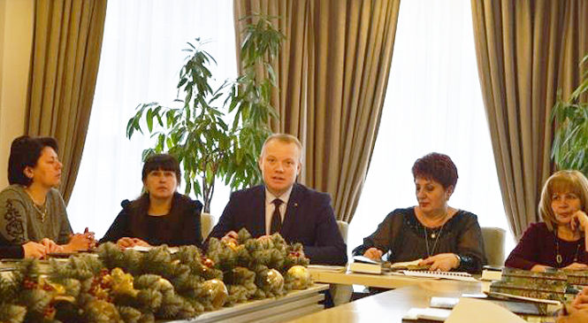 Керівники методичних служб Буковини взяли участь в обласному семінарі-форумі