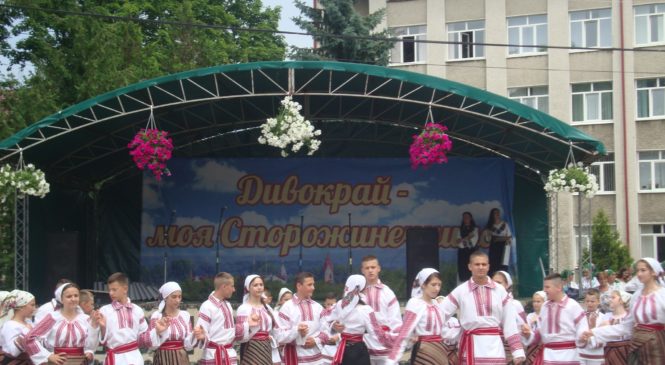 Культура Глибоччини  взяла участь у Регіональному фестивалі національних культур “Барви Сторожинеччини”!