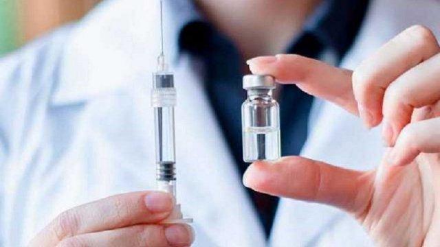 Церква підтримує вакцинацію: буковинці можуть переглянути кількість вакцин в області