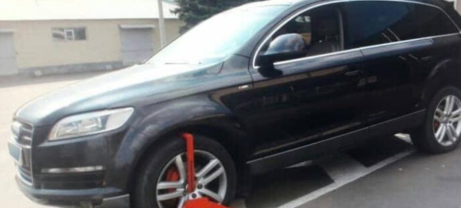 Автомобіль, що знаходився у міжнародному розшуку знайшли на кордоні з Румунією