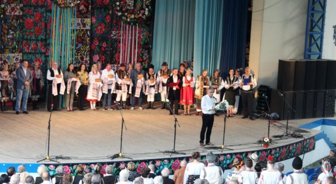 Багатонаціональна Буковина приймає багатонаціональне свято