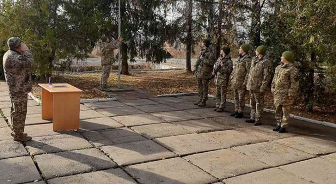 В Глибоцькому об’єднаному районному військовому комісаріаті розпочато планові навчальні збори з резервістами