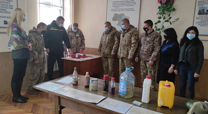 Працівники Глибоцького ДСНС провели профілактичну зустріч з особистим складом Глибоцького військового комісаріату