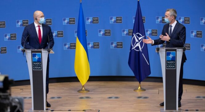 «Потрібні реформи»: Столтенберг відповів на питання Зеленського, чому Україна ще не в НАТО