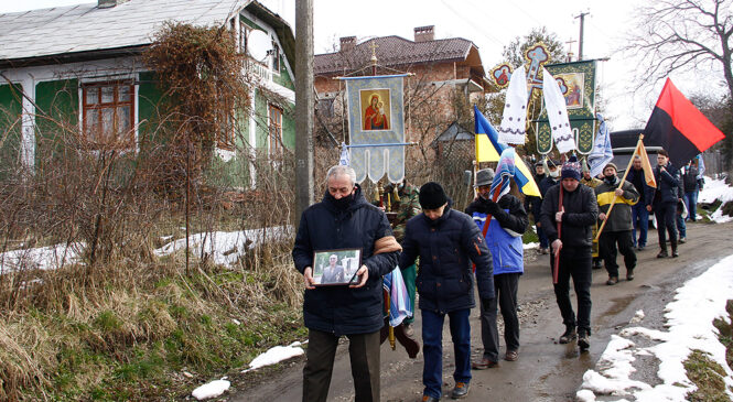 У Глибоці у останню путь провели члена ОУН- УПА Тітуса Зеленка