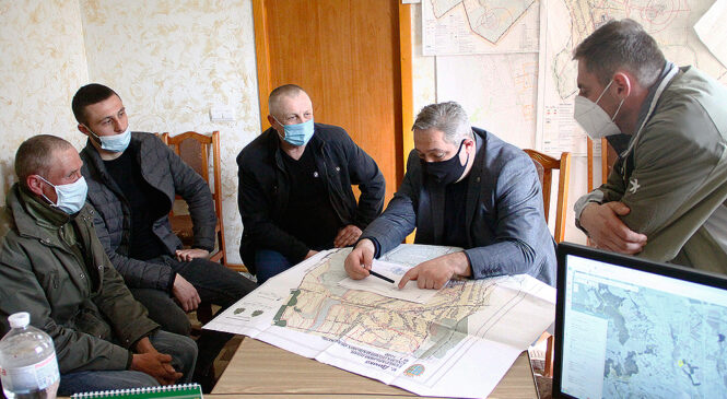 Учасники бойових дій  на сході України села Димка зустрілися з головою Глибоцької територіальної громади
