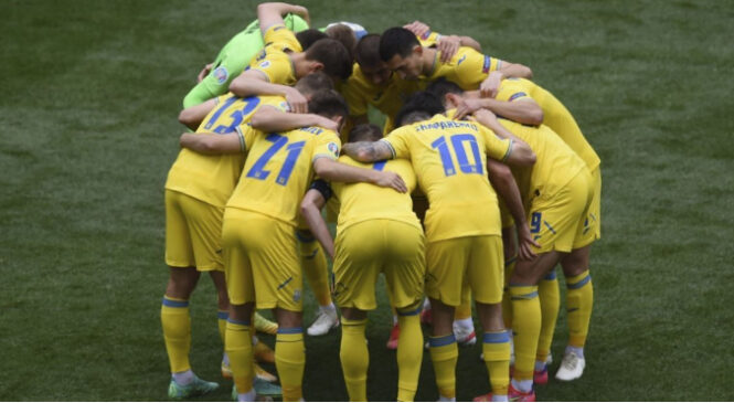 Збірна України з футболу сьогодні на «Арені Націонале» в Бухаресті (Румунія) зіграє з Австрією