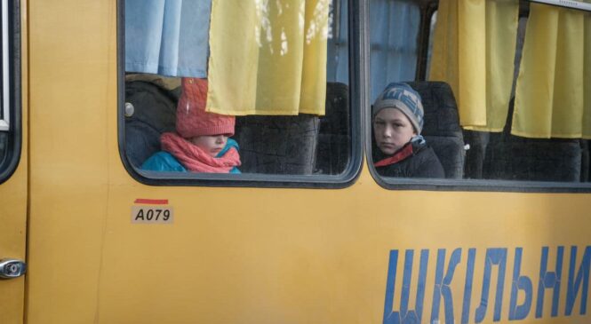 Евакуаційний потяг із Покровська, що на Донеччині, прибув до Чернівців