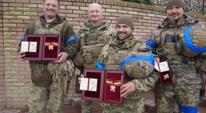 Воїнів з Буковини нагородив Президент України