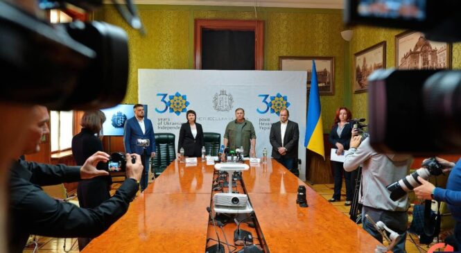 «Це люди системи»: голова ОВА Запаранюк презентував своїх заступників та радників