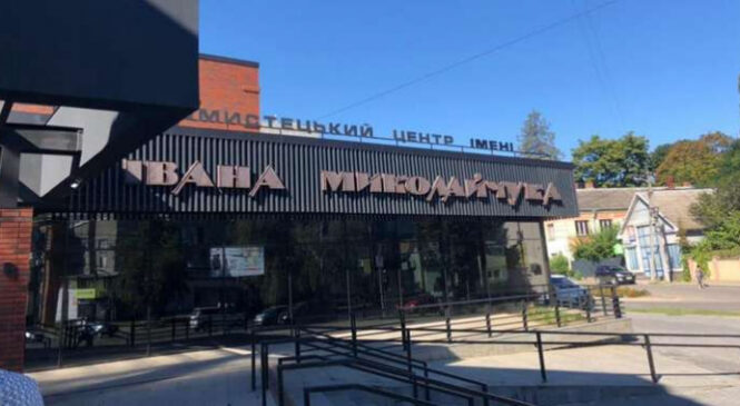 У Чернівцях на благодійних концертах збиратимуть кошти для митців, які служать у ЗСУ