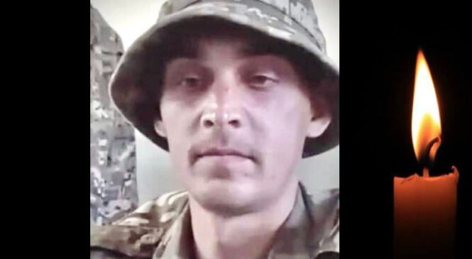 Буковина проводить в останній шлях Героя В’ячеслава Осипенка, який загинув, захищаючи рідну землю від російських окупантів