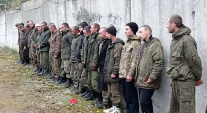 ЗСУ на Харківщині взяли в полон тисячі військових РФ, серед них і високопоставлені офіцери – Die Welt
