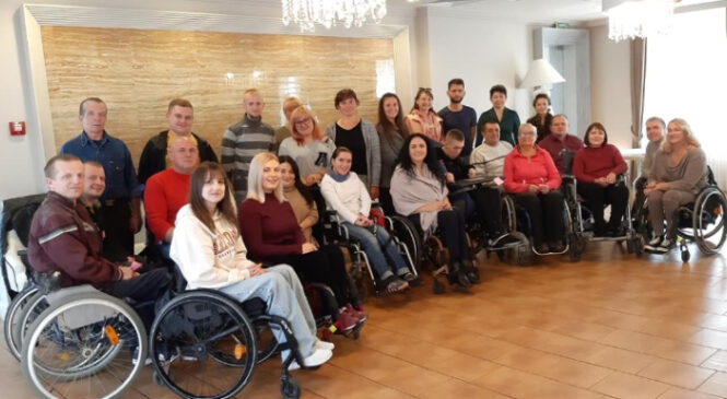 У Чернівцях провели семінар для людей з інвалідністю