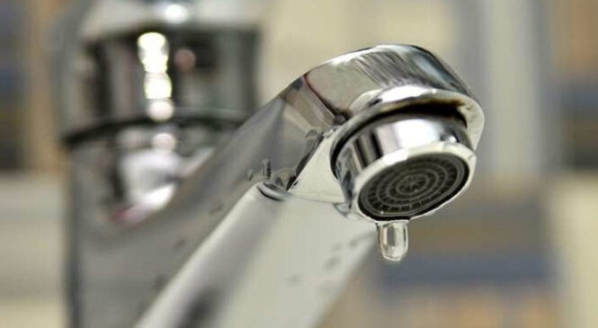 Водоканал з 22:00 відключить воду для жителів спальних районів Чернівців