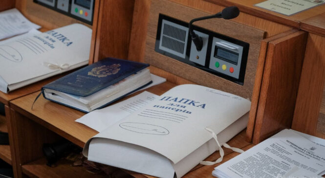 На Буковині зафіксовано 10 проваджень щодо незаконних дій з гуманітарною допомогою. Одна зі справ вже у суді – прокурор Ковальський