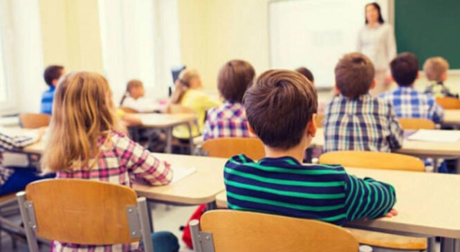 На Буковині за очною формою навчання працюють 148 шкіл