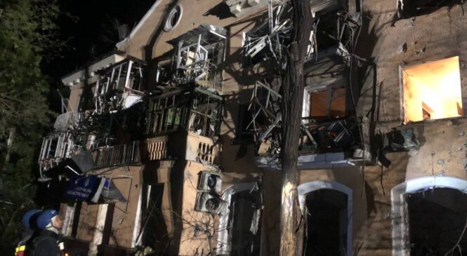 росіяни вдарили ракетами по Запоріжжю, а ЗСУ відбили 10 атак окупантів. Головне за ніч