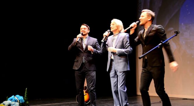 Павло Дворський з синами дадуть благодійний концерт у ЧНУ