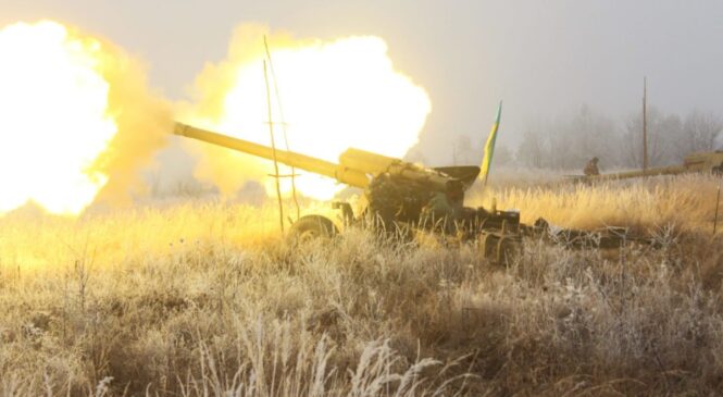 ЗСУ вразили 9 командних пунктів ворога, в Луганській області відключили інтернет, рф обстріляла 33 населені пункти: головне за ніч