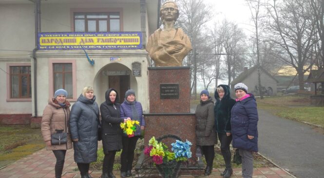 В бібліотеках Глибоцької громади вшанували пам’ять румунського поета М. Емінеску