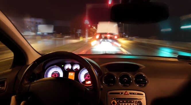 Керуючи транспортним засобом, необхідно бути уважними