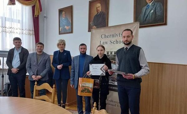 Учениця Опришенської школи відзначилась на конкурсі юних правників