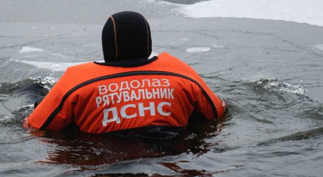 Під час відпочинку на озері втопився юнак