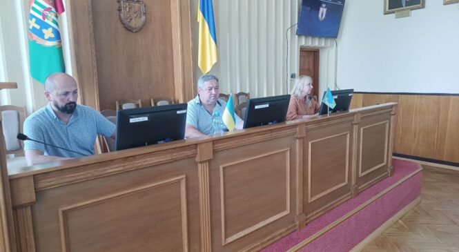 Засідання опікунської ради та виконавчого комітету відбулися у Глибоцькій сесійній залі
