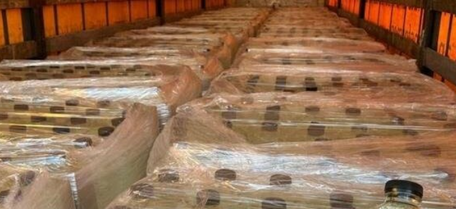 Як на кордоні з Румунією хотіли провезти чистий спирт майже на 3 млн гривень