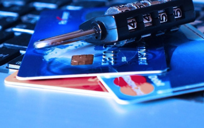 Шахрайство з банківськими картками: НБУ вразив статистикою про жертв зловмисників