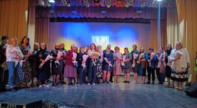 Понад 130 тисяч гривень на потреби ЗСУ вдалося зібрати вчора на благодійному концерті приуроченому Дню матері у Глибоці