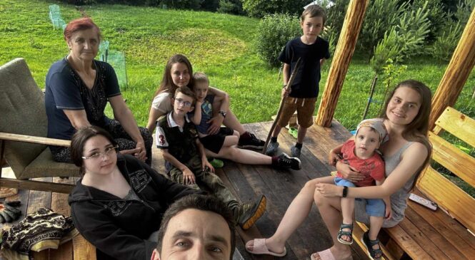 Третя неділя червня – День батька