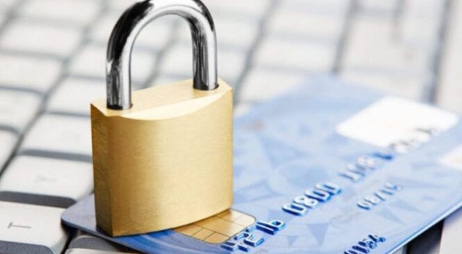 Прийшло повідомлення про блокування картки або підтвердження списання коштів за покупку? Перевірте отриману інформацію