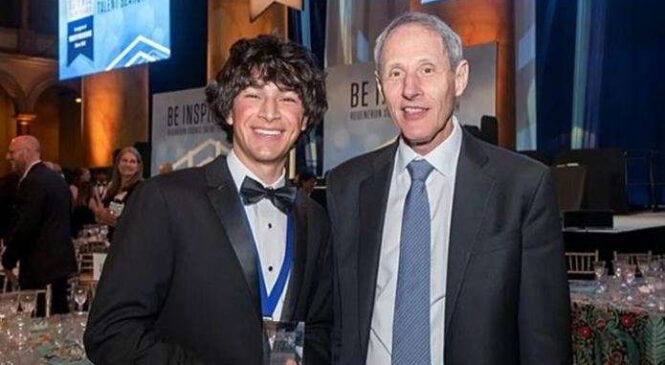 Старшокласник зі США відкрив 1,5 мільйона раніше невідомих об’єктів у космосі завдяки ШІ