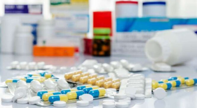 В Україні знову подешевшають ліки: коли знизяться ціни