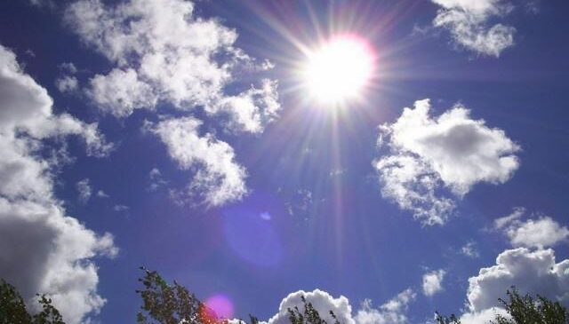 Малохмарна погода та до 29 градусів тепла: якою буде погода на Буковині