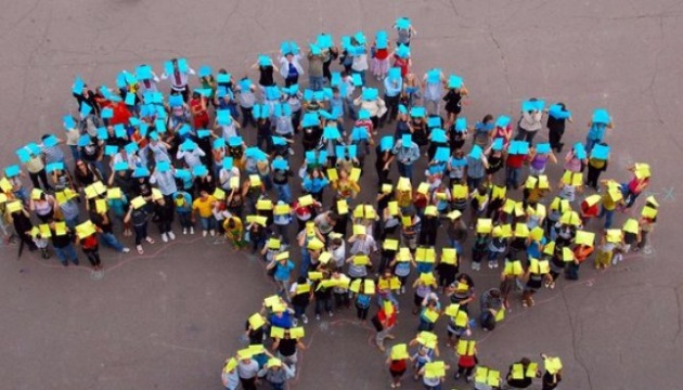 На Буковині вивчають демографічну ситуацію та репродуктивний потенціал жителів