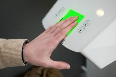 Зніматимуть відбитки пальців: у Румунії запрацює цифрова система вʼїзду та виїзду