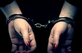 Буковинка завдала ножове поранення неповнолітній сестрі