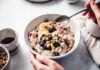 Вівсянка вже в минулому: лікарі назвали найкращий сніданок для серця