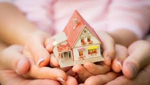 Від 5 до 10 дітей в одній родині: як стати батьками-вихователями і що за це платить держава